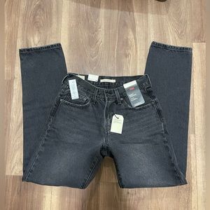 Levi’s Middy straight size 25